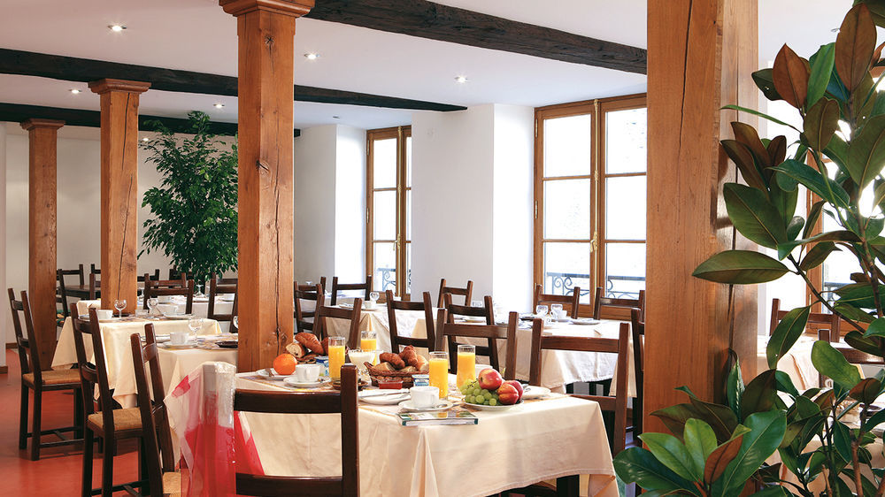 Le Saint Michel Hotel Sedan Kültér fotó